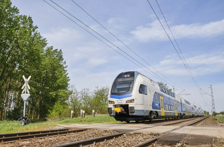 Mentesítő vonat indul a Gerecse 50-re érkezőknek